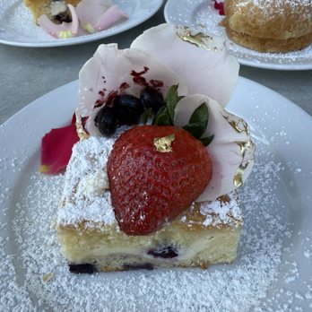 Extraordinary Desserts - Bakeries Near Me - San Diego, California Extraordinary Desserts - Bakeries Near Me - San Diego, California