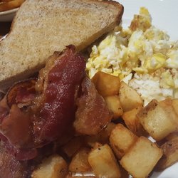 3Sixty - All day breakfast ($7 or $6 with Players Club)