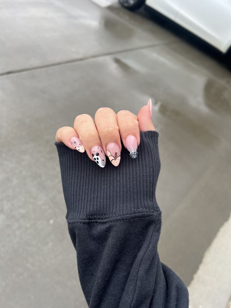 Q NAILS & SPA Updated September 2024 19 Photos & 11 Reviews 4008