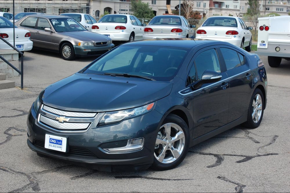 CLEAN FUELS UTAH Updated May 2024 35 E 400th S, Orem, Utah Car