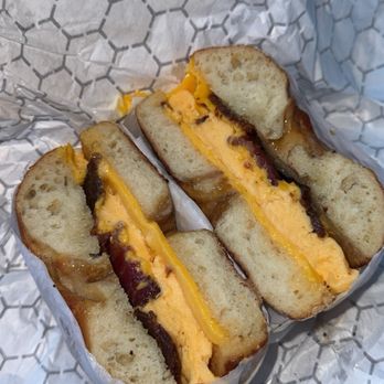 Pop’s Bagels - Plain bagel bacon, egg, and cheese - Bagels Near Me - Los Angeles, California Pop’s Bagels - Plain bagel bacon, egg, and cheese - Bagels Near Me - Los Angeles, California