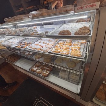 Batter & Mac - Donut options - Bakeries Near Me - Milwaukee, Wisconsin