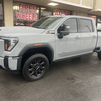 Superior Auto Styling - Windshield Installation & Repair Near Me - Ontario, California Superior Auto Styling - Windshield Installation & Repair Near Me - Ontario, California