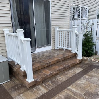 Deck Express - TREX Transcend Railings (Classic White) - Decks & Railing Near Me