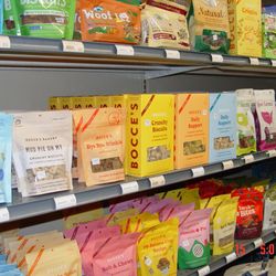 Hillside Feed & Seed Store - Lots of healthy pet treats and foods