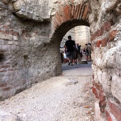 Les Thermes de Constantin