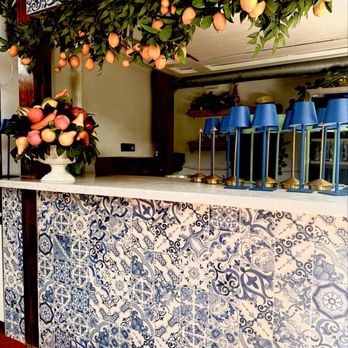 Baiablu Italian Restaurant - Patio terrace area, sip on your favorite Aperol Spritz or Espresso Martini - Salad Near Me - Miami, Florida Baiablu Italian Restaurant - Patio terrace area, sip on your favorite Aperol Spritz or Espresso Martini - Salad Near Me - Miami, Florida