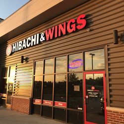 Sumo Hibachi & Wings - Front Entrance