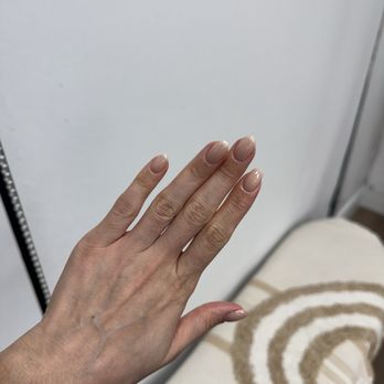 Lumi Nail Studio - Nail Salons Near Me - Pasadena, California