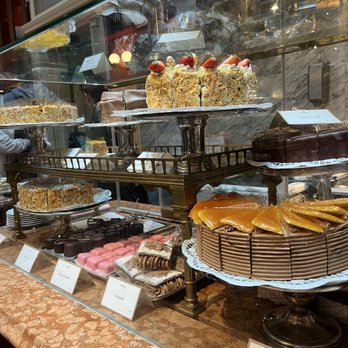 Demel - Cafes Near Me - Vienna, 9