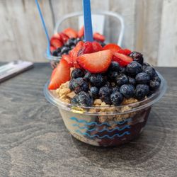 Playa Bowls - Half banana and half acai base