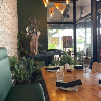 Sim - Asian Fusion Near Me - South Miami, Florida
