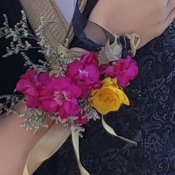 Flowerama Mobile - I made this corsage from the beautiful flowers from Flowerama. - Florists Near Me - Mobile, Alabama