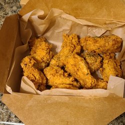 Gobong Chicken - Crispy Fried Chicken - very crispy and juicy but not much flavor when plan. Definitely pairs well with the dipping sauces