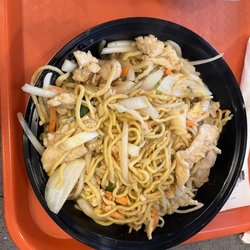 Tai's Asian Bistro - Lo Mein Noodles
