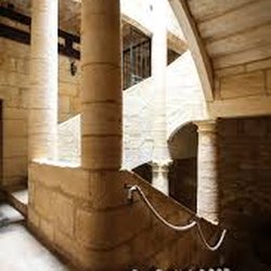 Le Bacchus - L'escalier/ The famous staircase