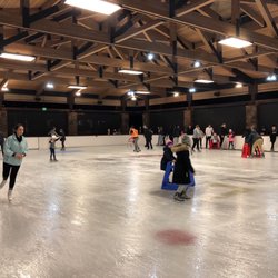 Sunriver Village Ice Skating