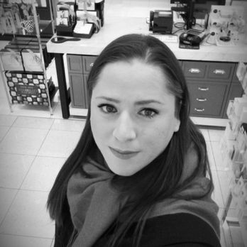 Bobbi Brown Cosmetics at Macys - Selfie time with artist Madison. - Makeup Artists Near Me - Las Vegas, Nevada Bobbi Brown Cosmetics at Macys - Selfie time with artist Madison. - Makeup Artists Near Me - Las Vegas, Nevada