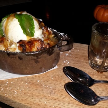 Morrison - Bread pudding dessert - Gastropubs Near Me - Los Angeles, California