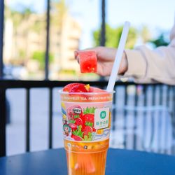 SunTea - VENTI Fresh Fruit Tea