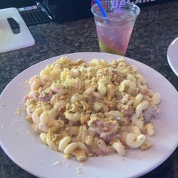 Southern Mac and Cheese and a tequila soda drink Southern Mac and Cheese and a tequila soda drink