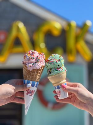 Millie's Market by null