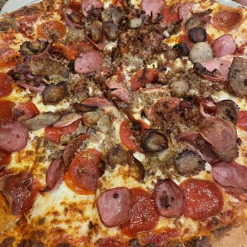 Gios Flying Pizza & Pasta - Meat Pizza - Italian Near Me - Dickinson, Texas Gios Flying Pizza & Pasta - Meat Pizza - Italian Near Me - Dickinson, Texas