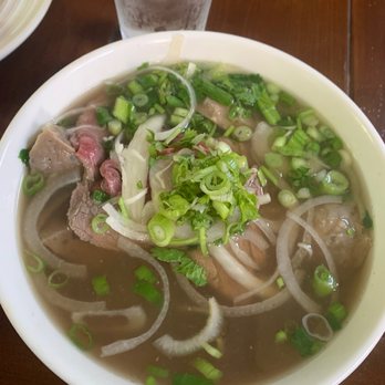Pho Tasty - Pho with filet mignon and beef balls - Vietnamese Near Me - Davis, California Pho Tasty - Pho with filet mignon and beef balls - Vietnamese Near Me - Davis, California