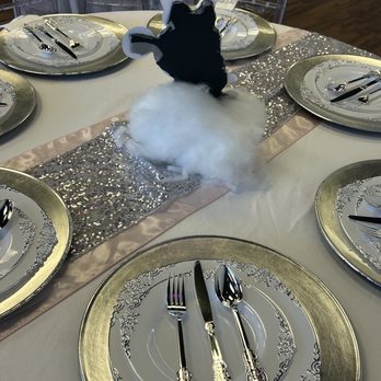 Encanto Gardens - This is the guest tables throughout the venue Why these are not double sides  who wanted to see black cardboard while they eat - Venues & Event Spaces Near Me - Augusta, Georgia