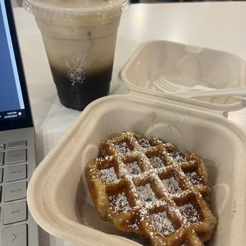 Vivot Craft Cafe - vanilla latte and croffle - Bubble Tea Near Me - Fullerton, California Vivot Craft Cafe - vanilla latte and croffle - Bubble Tea Near Me - Fullerton, California