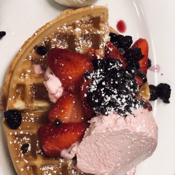 Chicago Waffles - Waffles breakfast - Breakfast & Brunch Near Me - Chicago, Illinois