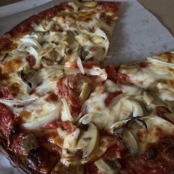 Ciao Pizzeria & Burger Co - Cauliflower crust pizza with onions and mushrooms. - Pizza Near Me - Washington, New Jersey Ciao Pizzeria & Burger Co - Cauliflower crust pizza with onions and mushrooms. - Pizza Near Me - Washington, New Jersey