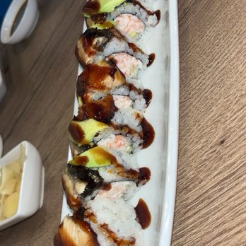 Sushi Sakana - Dragon Roll - Sushi Bars Near Me - Plano, Texas Sushi Sakana - Dragon Roll - Sushi Bars Near Me - Plano, Texas