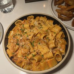 Rigatoni Bolognese