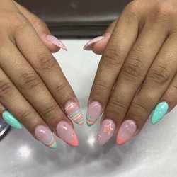 Sunny Nails & Spa