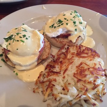 3 Squares Restaurant - American Near Me - Maple Grove, Minnesota
