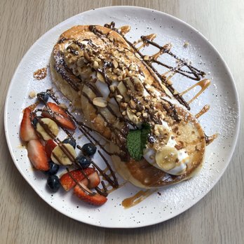Hanabusa Cafe - Nutella Pancakes - Pancakes Near Me - Chicago, Illinois
