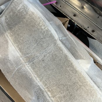 Jeeves Florida Rentals - Imagine 7 of these the exact same filth level after vacuuming and swiffering. No one has mopped in months - Vacation Rentals Near Me - Kissimmee, Florida