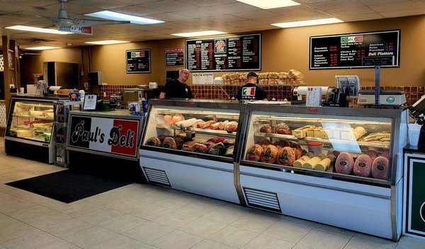 Paul's Italian Deli & Restaurant by null
