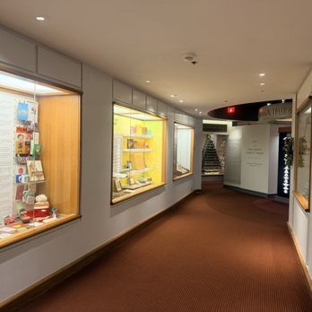 Hallmark Visitors Center - Museums Near Me - Kansas City, Missouri Hallmark Visitors Center - Museums Near Me - Kansas City, Missouri
