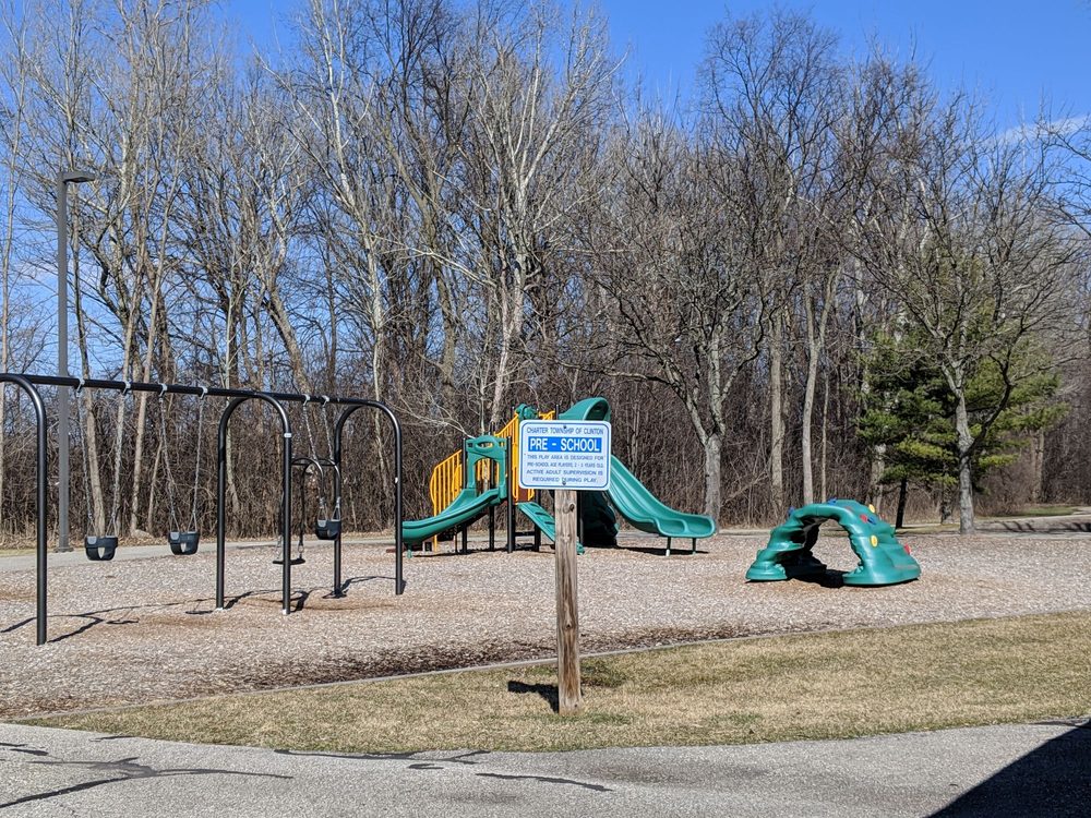 NORMANDY PARK Updated September 2024 34300 Little Mack Ave, Clinton