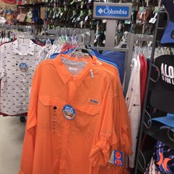Sandal Factory - Name brands on sale