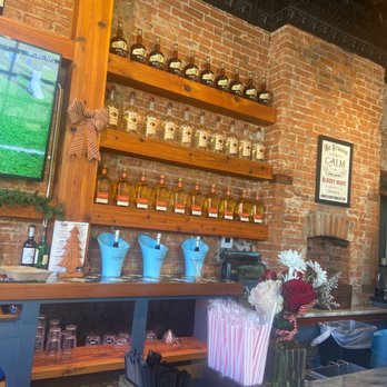 Cedar - Breakfast & Brunch Near Me - Covington, Kentucky