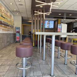 McDonald's - Seating