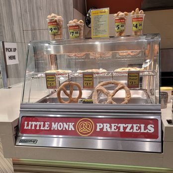 Little Monk Pretzel - a display of pretzels - Bakeries Near Me - Burnaby, British Columbia Little Monk Pretzel - a display of pretzels - Bakeries Near Me - Burnaby, British Columbia