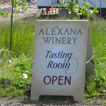 Alexana Winery - Wineries Near Me - Newberg, Oregon