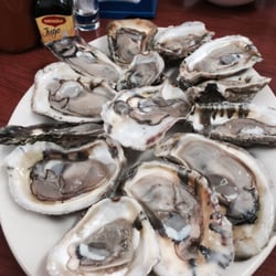 La Curva - Muy fresco los ostiones ! Un lugar para venir a comer buenos mariscos