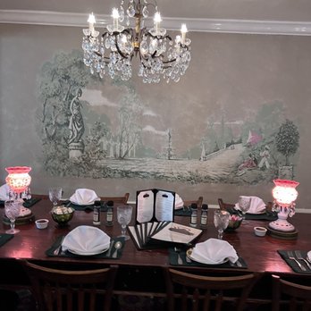 Kopper Kettle Inn Restaurant - Steakhouses Near Me - Morristown, Indiana