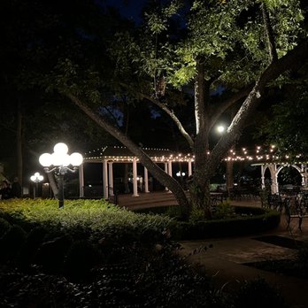 The Sanford House Inn - Ambiance on point - Hotels Near Me - Arlington, Texas The Sanford House Inn - Ambiance on point - Hotels Near Me - Arlington, Texas