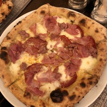 La Bussola - Pizza Near Me - Florence, FI